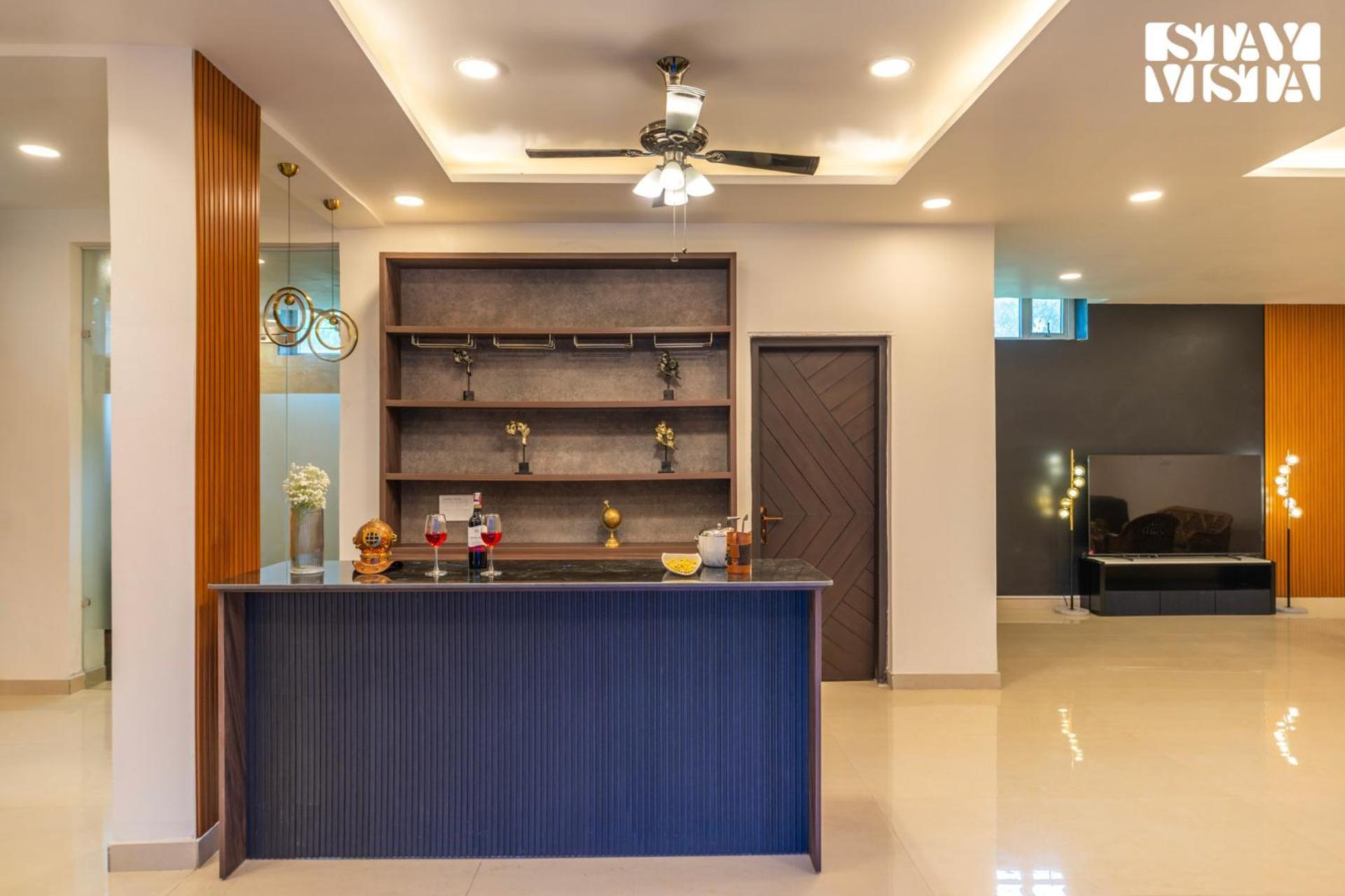 Stayvista At Wandering Vines Indoor Pool 4Bhk Luxury Villa In Delhi Sohna المظهر الخارجي الصورة