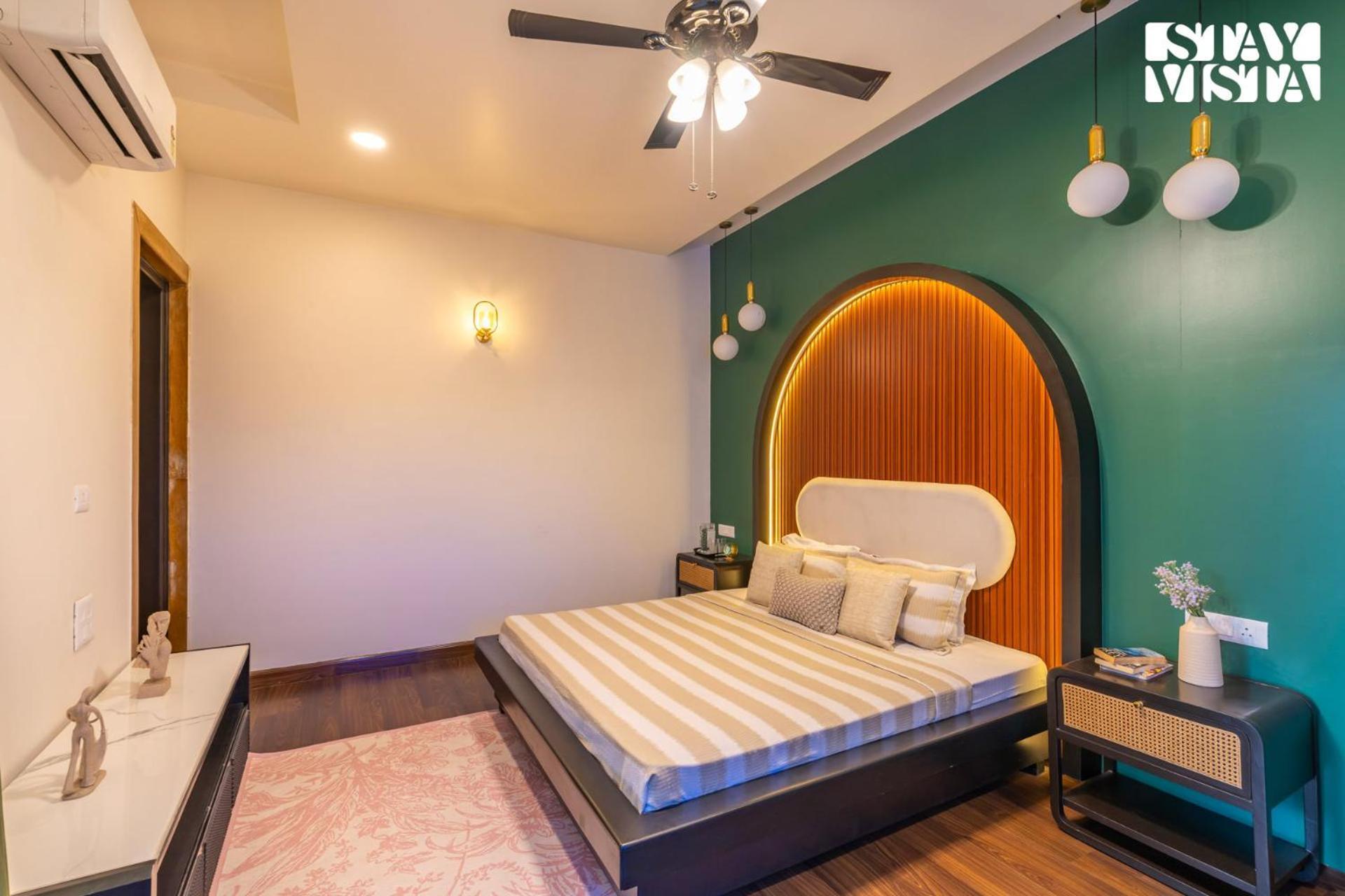 Stayvista At Wandering Vines Indoor Pool 4Bhk Luxury Villa In Delhi Sohna المظهر الخارجي الصورة